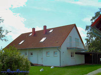 Hauseingangsseite Ferienhaus Nr.3 RügenResidenz Losentitz