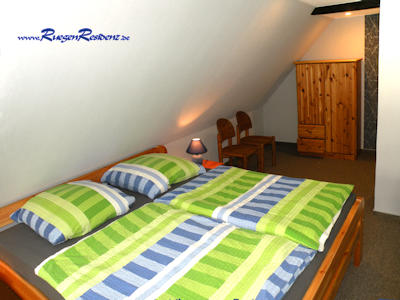 Schlafzimmer 2  FeWo Storchensicht Landhaus Rügen