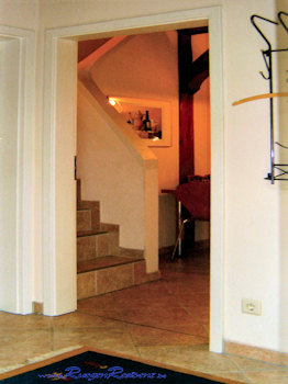 Eingangsbereich und Treppe